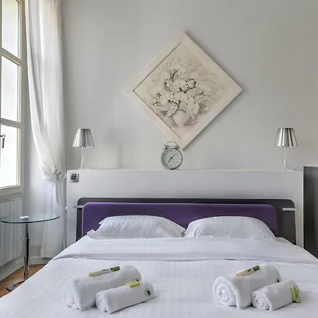 Immogroom-exclusive- 5 Min From Beaches-parking- Pool Apartment Cannes
